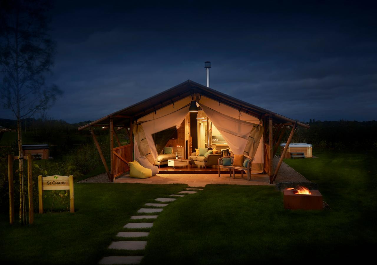 Love2Stay Glamping Resort 슈루즈버리 외부 사진